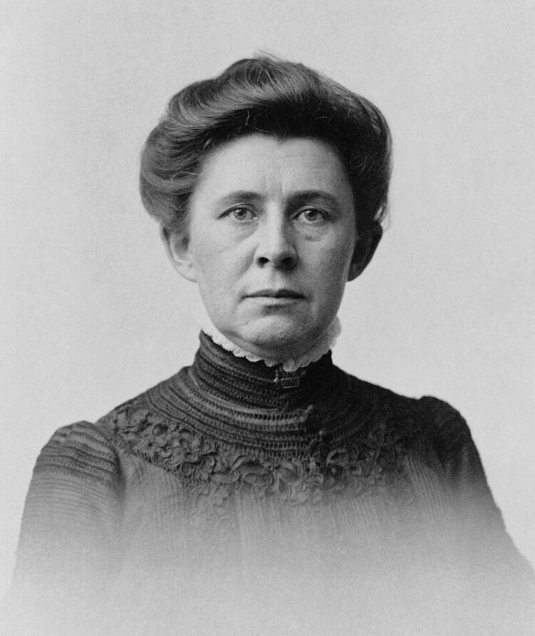 ida tarbell feet 1