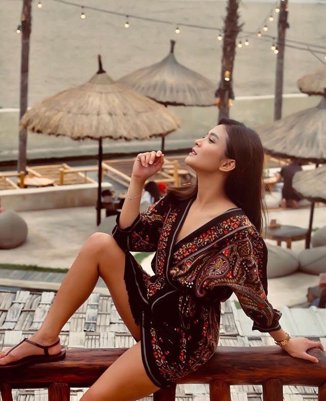 ika yudiniati feet 1