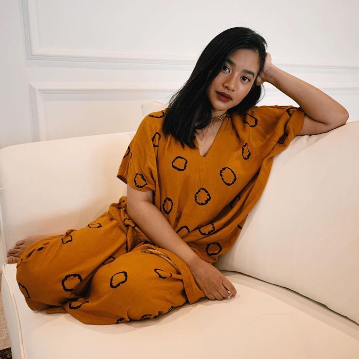 ikke nurjanah feet 6