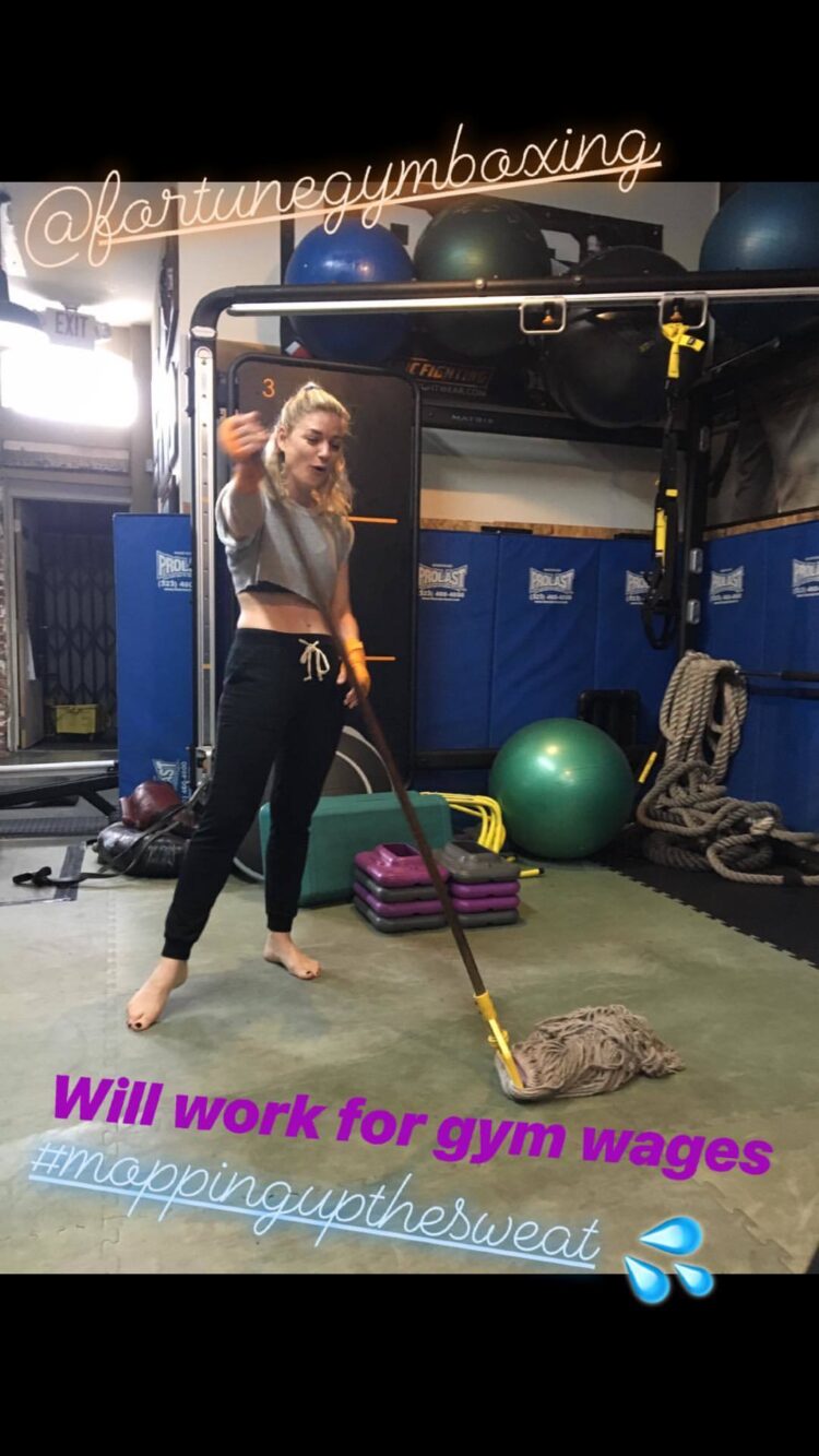 ilaria urbinati feet 5