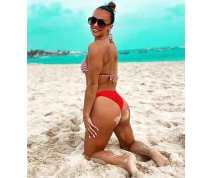 ilona siekkinen feet 5