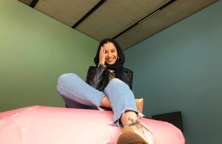 iman meskini feet scaled