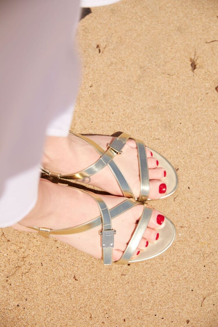 immy waterhouse feet