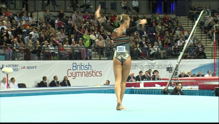 imogen cairns feet 3