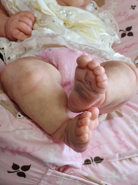 imperfectlyessa feet 3