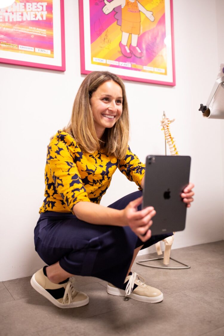 in mads world feet 1