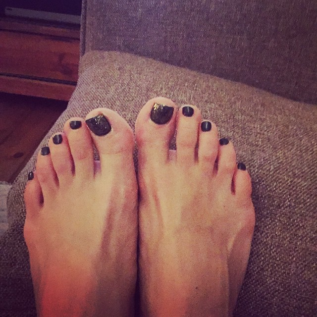 ina wroldsen feet 6