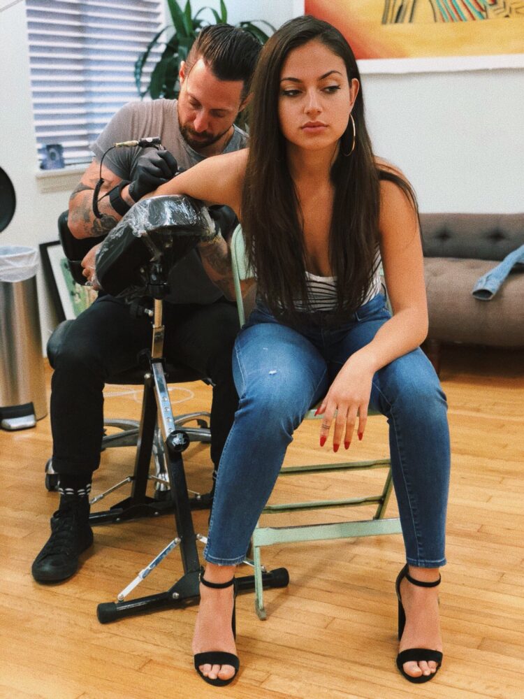 inanna sarkis feet 3