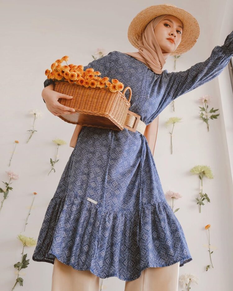 inas rana fagastia ulfah feet 6