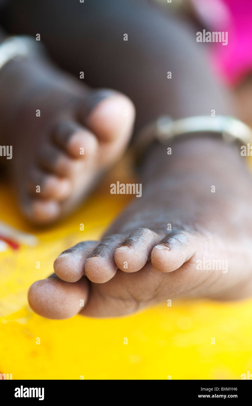 india baby feet 1