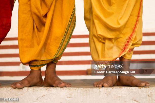 indira sudiro feet 4