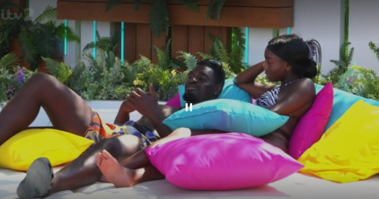 indiyah polack feet 6