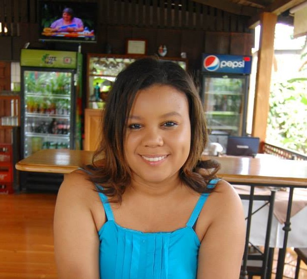 indre valantinaite feet 3