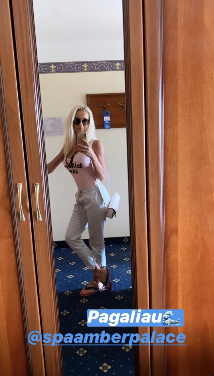 ineta stasiulyte feet 4