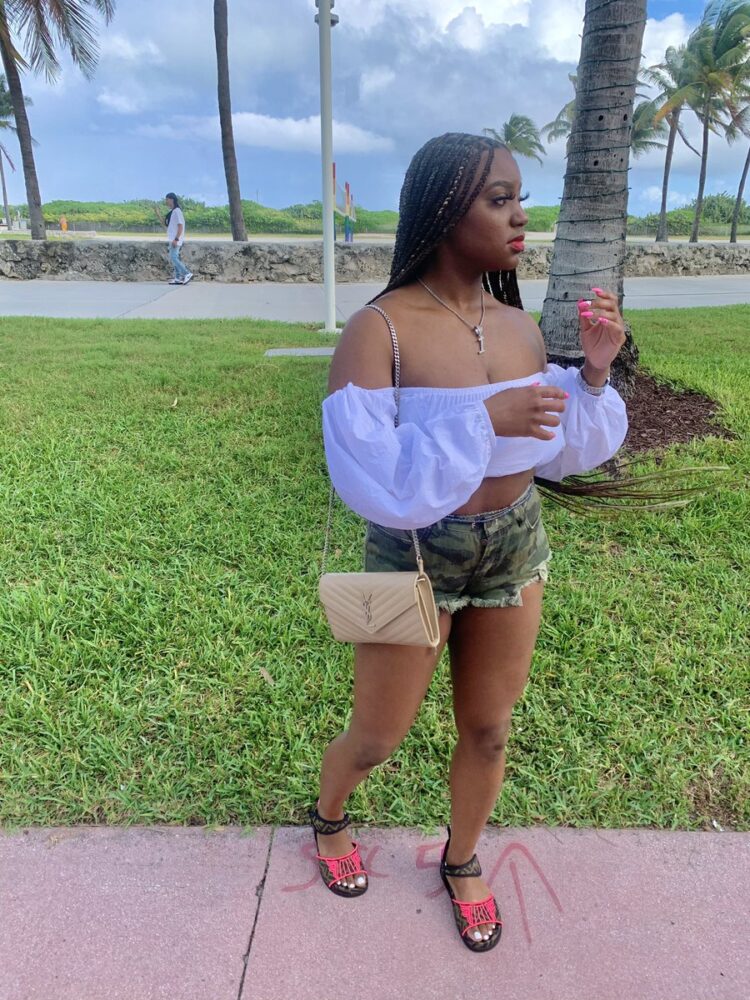 infinity garnett feet