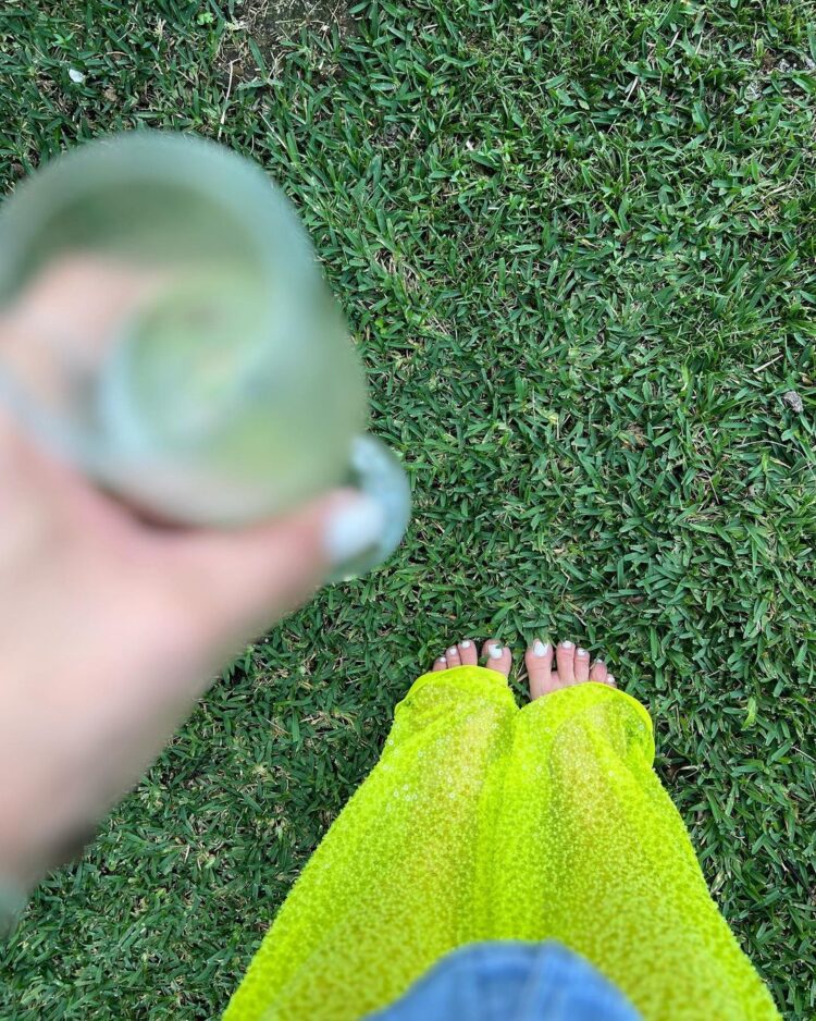 ingrid de ycaza feet 2