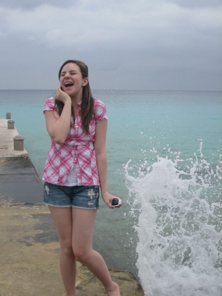 innocent annu feet 3