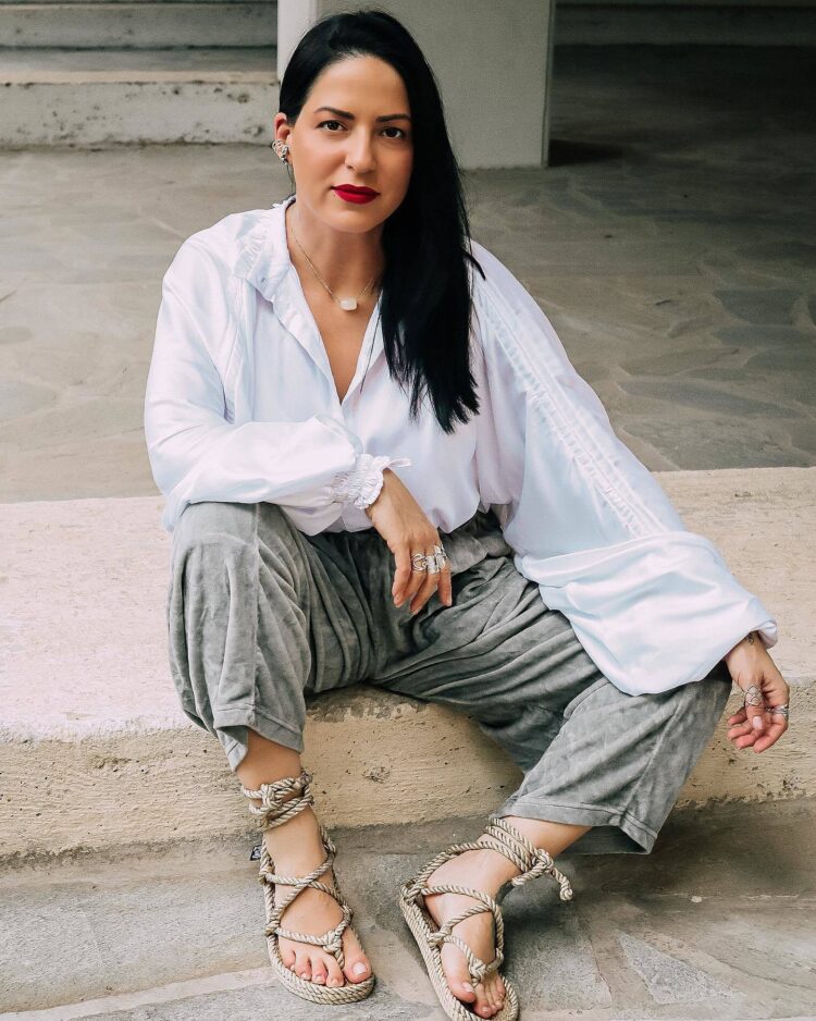 ioanna pilihou feet 1