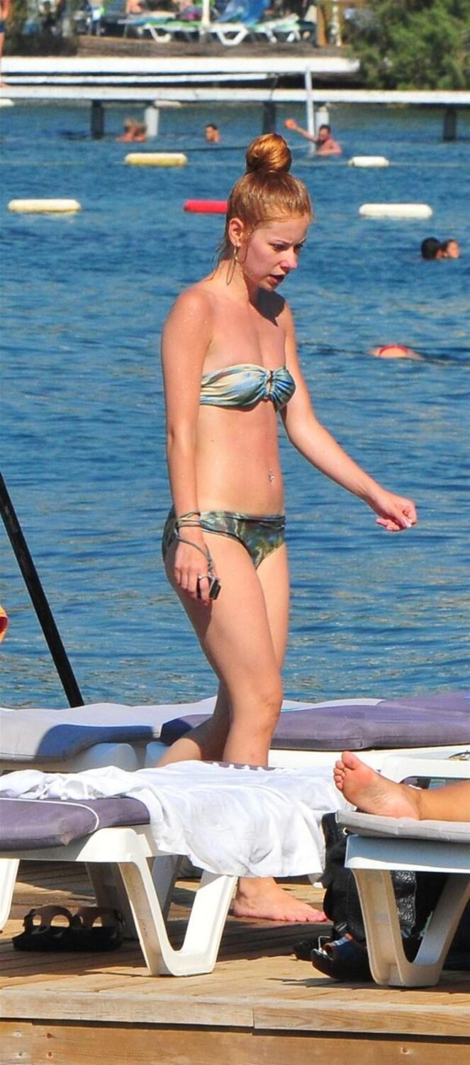 ipek yaylacioglu usta feet 1