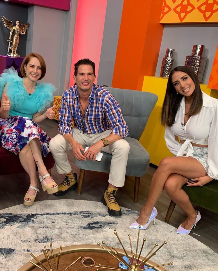 iran castillo feet 3