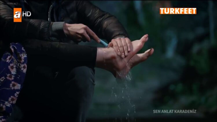 irem helvacioglu feet 5