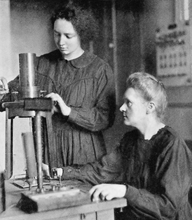 irene joliot curie feet 1