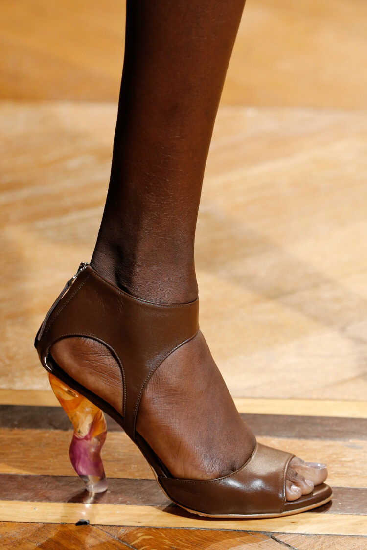 iris van herpen feet