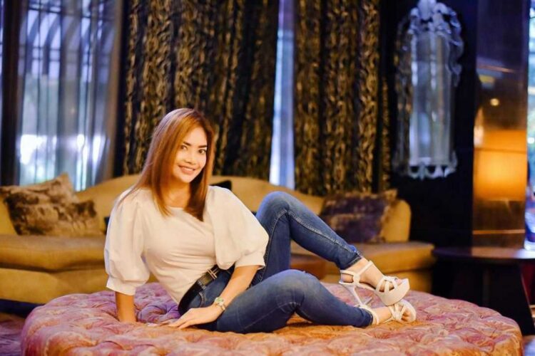 irma darmawangsa feet 1