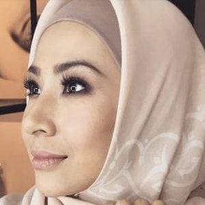 irma hasmie ibrahaim feet 3