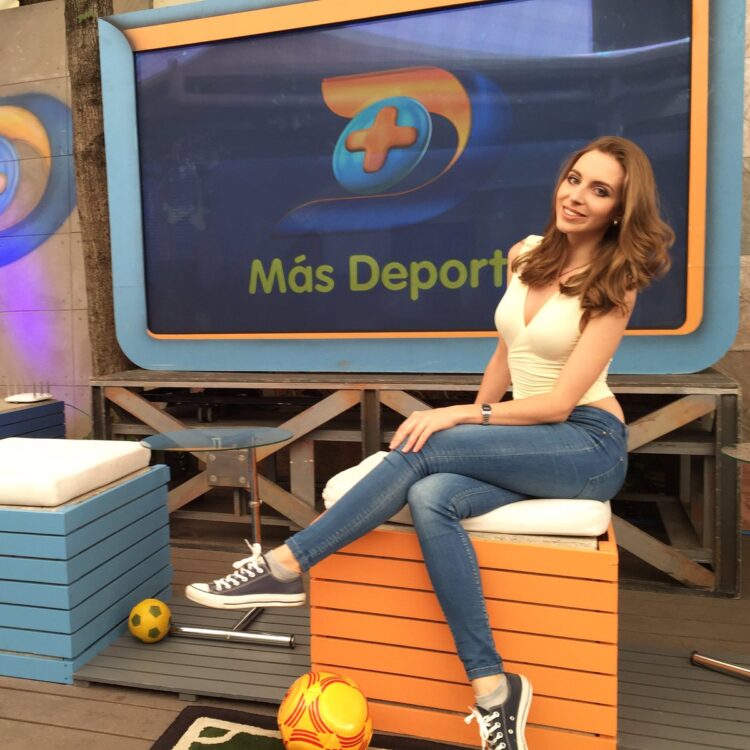 iryna fedchenko feet 5