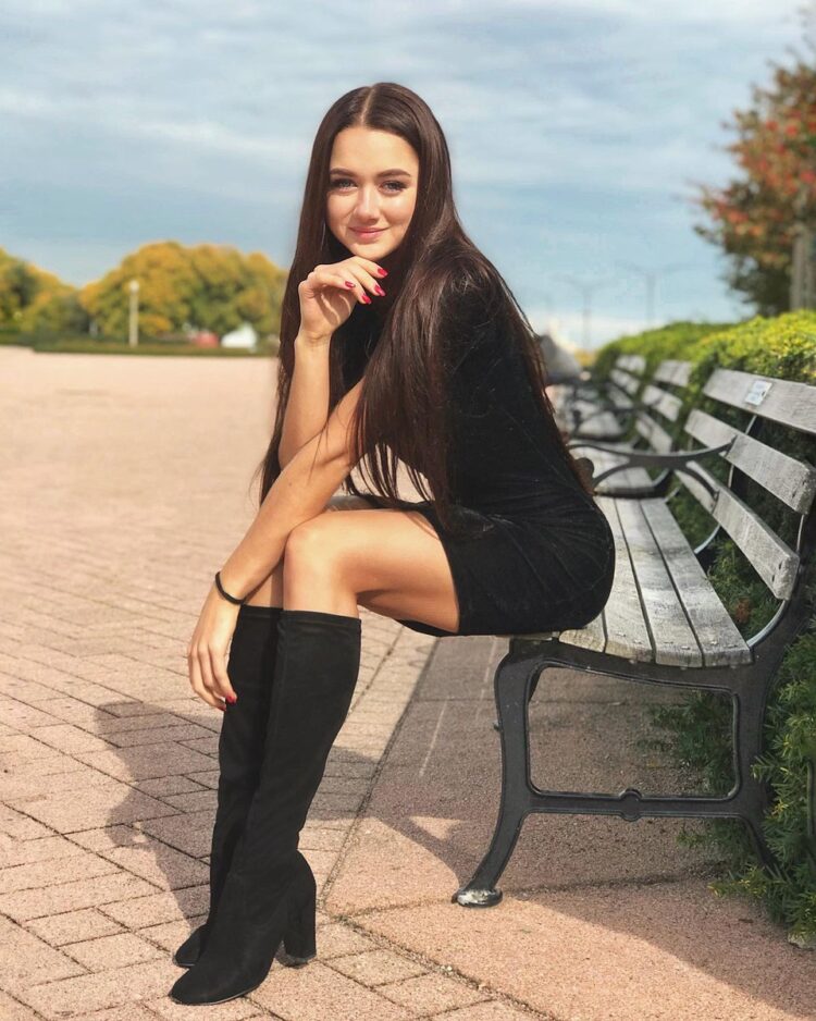 iryna frantsuz feet 4