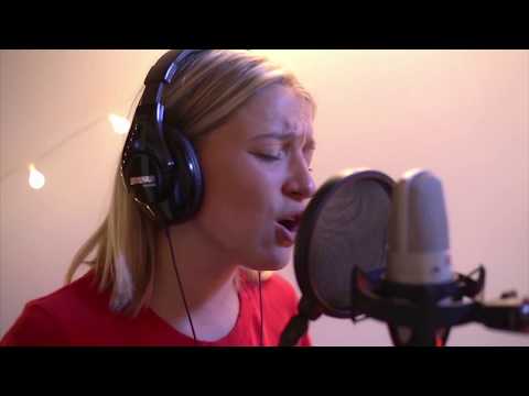 isabel aladro feet 4