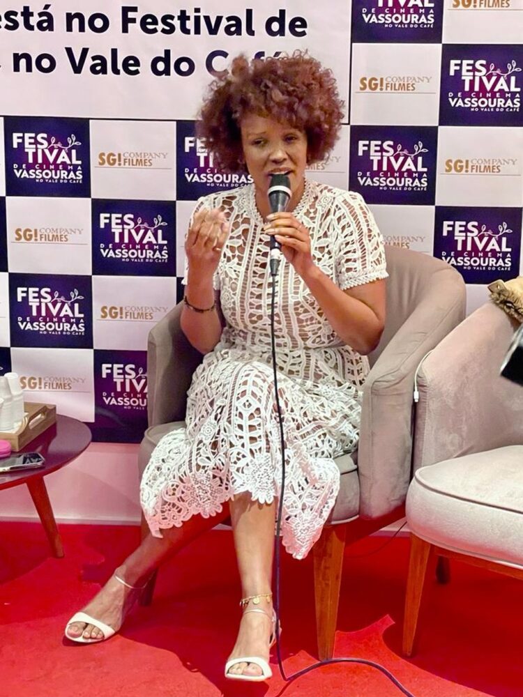 isabel fillardis feet 5