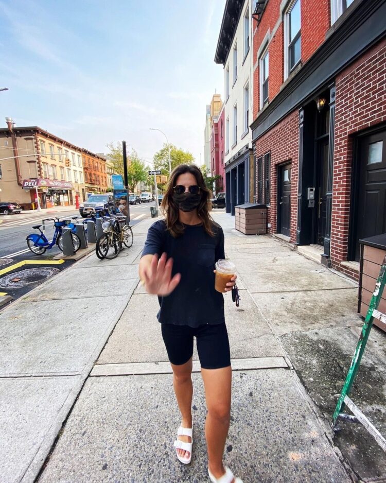 isabel goodkind feet 1