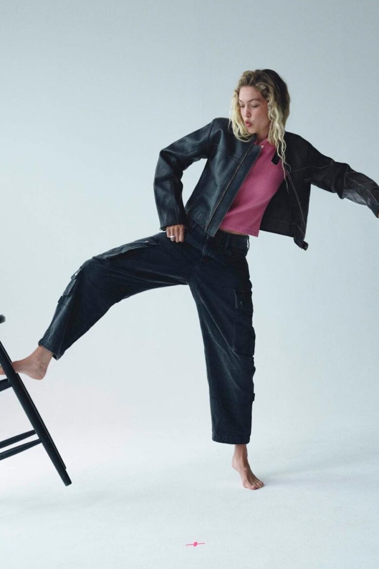 isabel mclaughlin feet 6