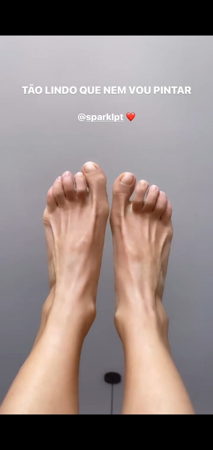 isabel silva feet 6