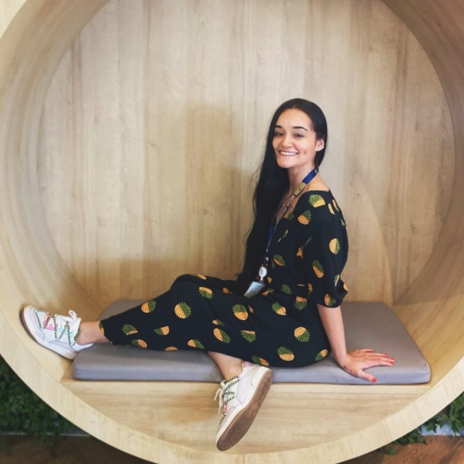 isabela freitas feet 3