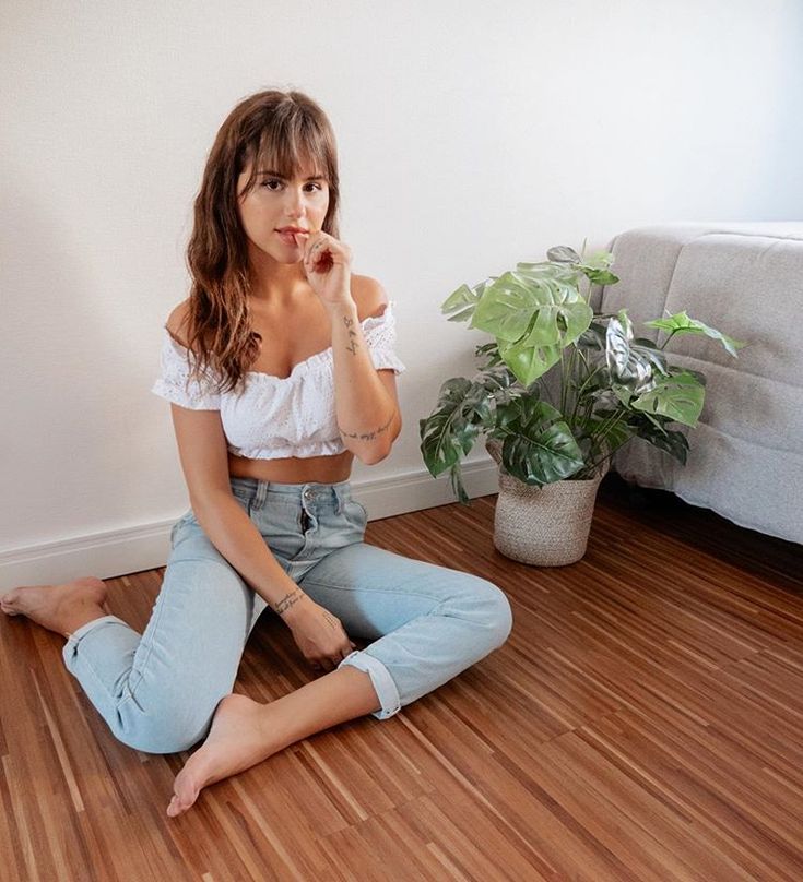 isabela matte feet 1