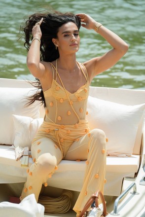 isabela rangel grutman feet 5