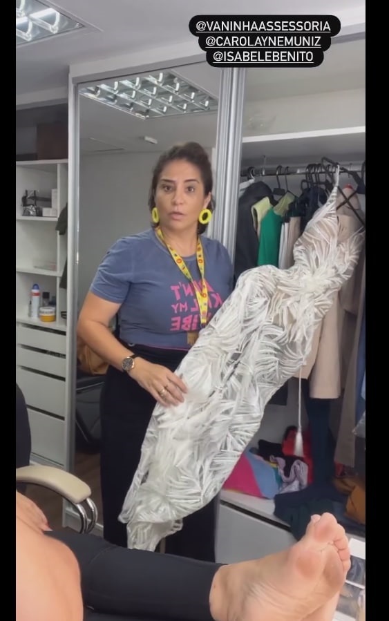 isabele benito feet 1