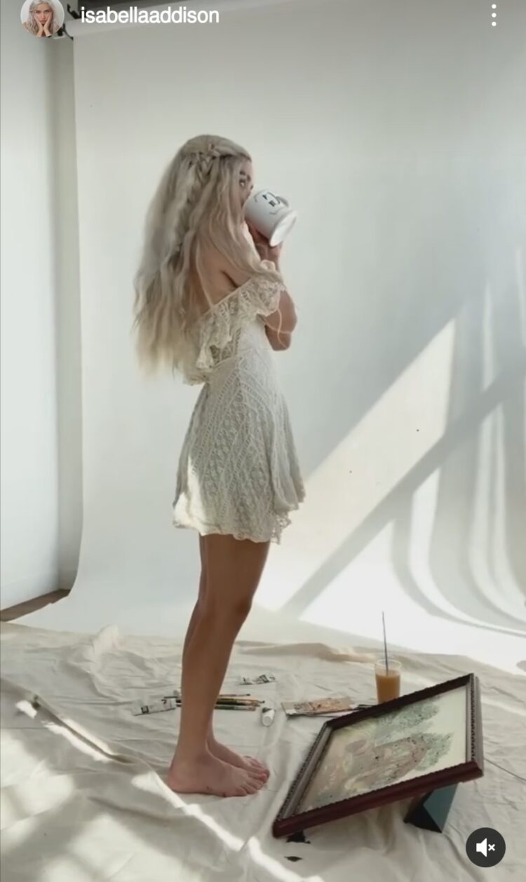 isabella addison feet 1