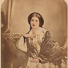 isabella beeton feet 4