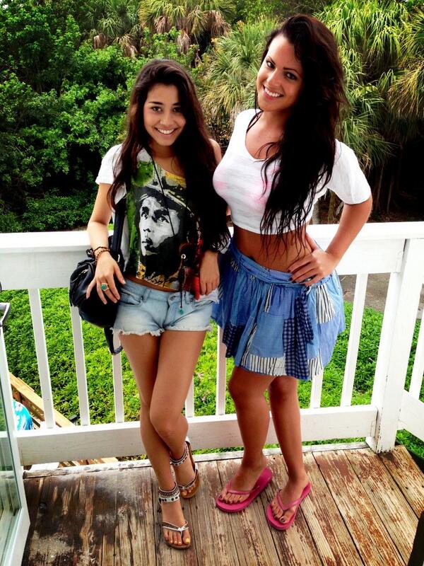 isabella castillo feet 5