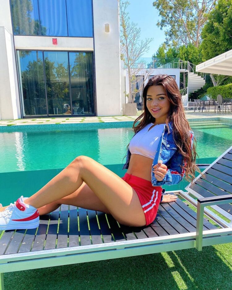 isabella durham feet 4