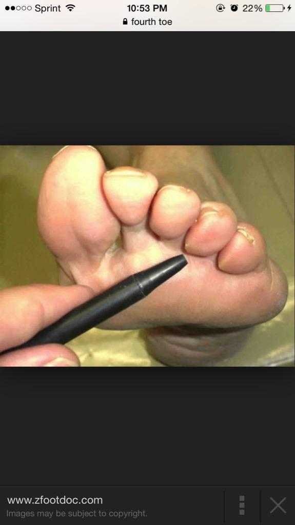 isabella fusco feet 3