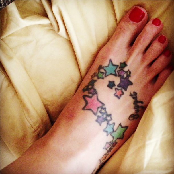 isabella gonzalez feet 3