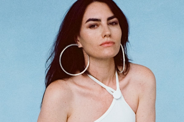 isabella manfredi feet 4