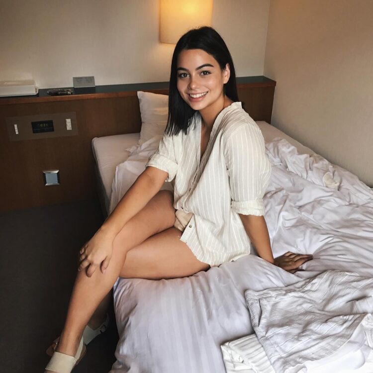 isabella mezzadri feet