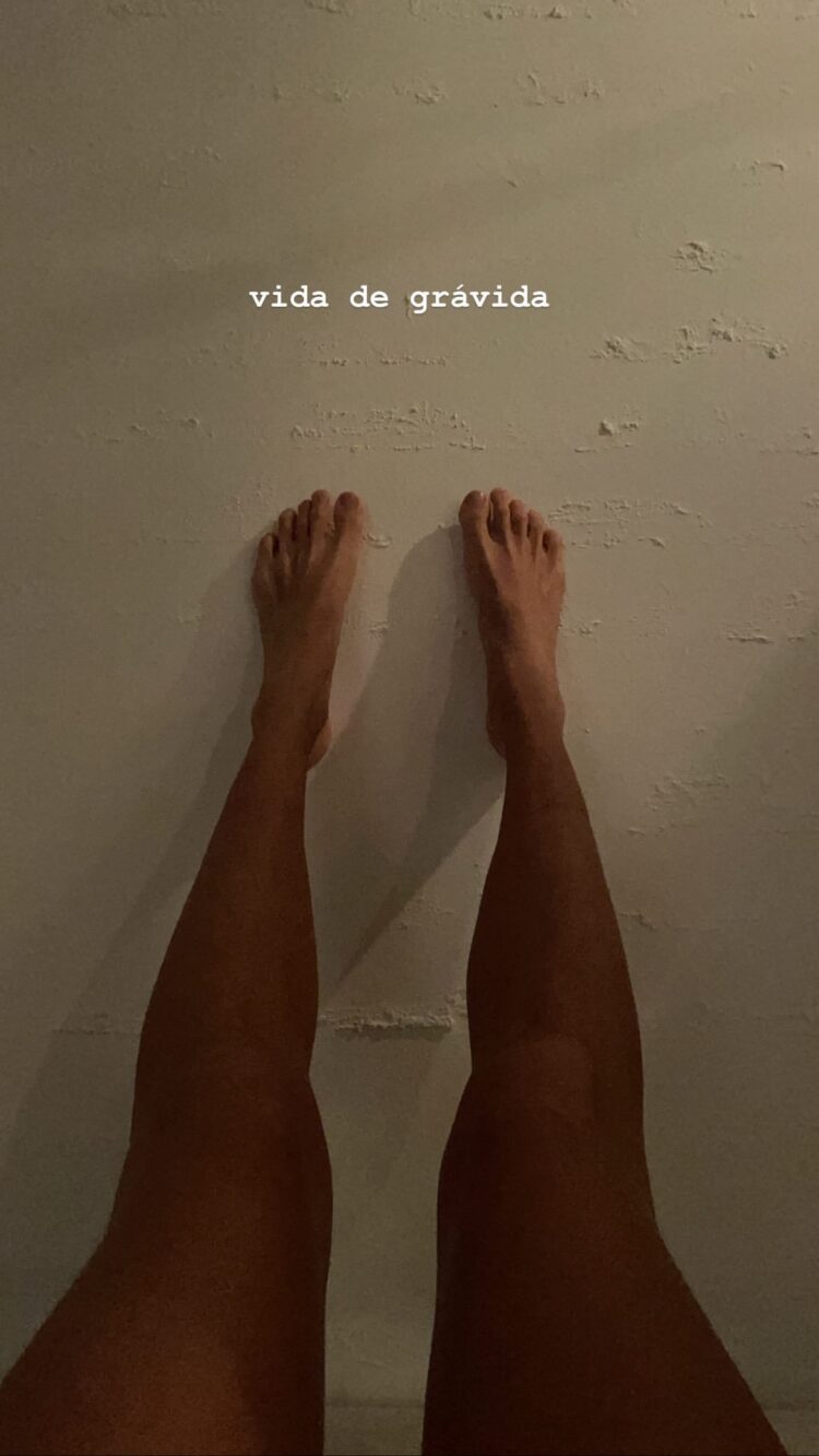 Isabella Scherer Feet