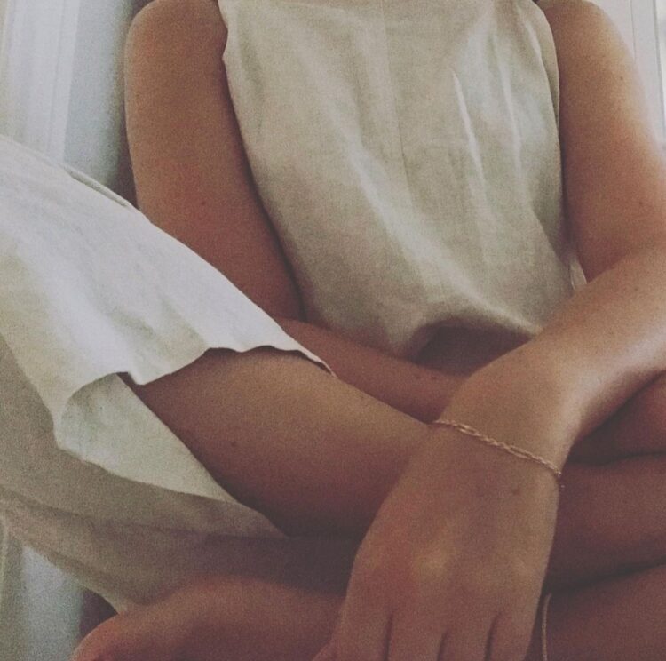 isabelle allen feet 1